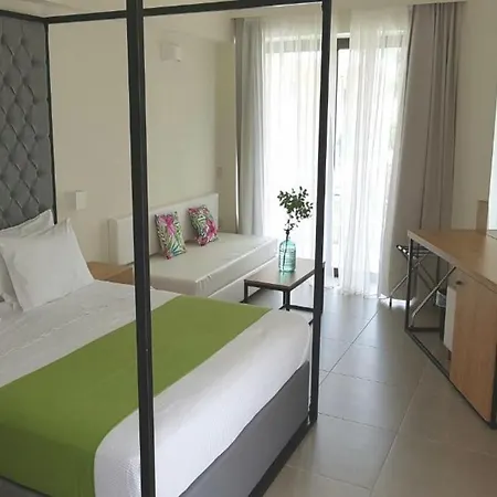 Airis Boutique And (adults Only) 4*